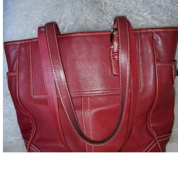 Coach Tote Red Leather Shoulder Bag - Picture 9 of 10
